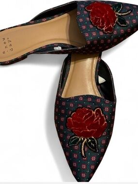 a new day  Pointed Mule with Red Rose design